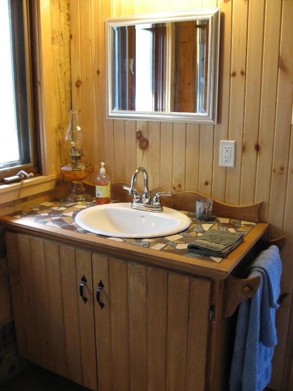 Chalet De La Montagne Villa Tadoussac Habitación foto